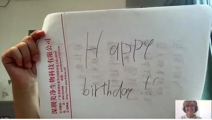 Thanks to this little personal message in English, we were able to discover how to say Happy Birthday in French. At French Explore School, every occasion is a good one for learning!